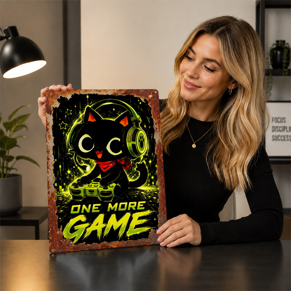 Cute Gaming Cat One More Game  - огляд і ціна Retro Gaming Cafe